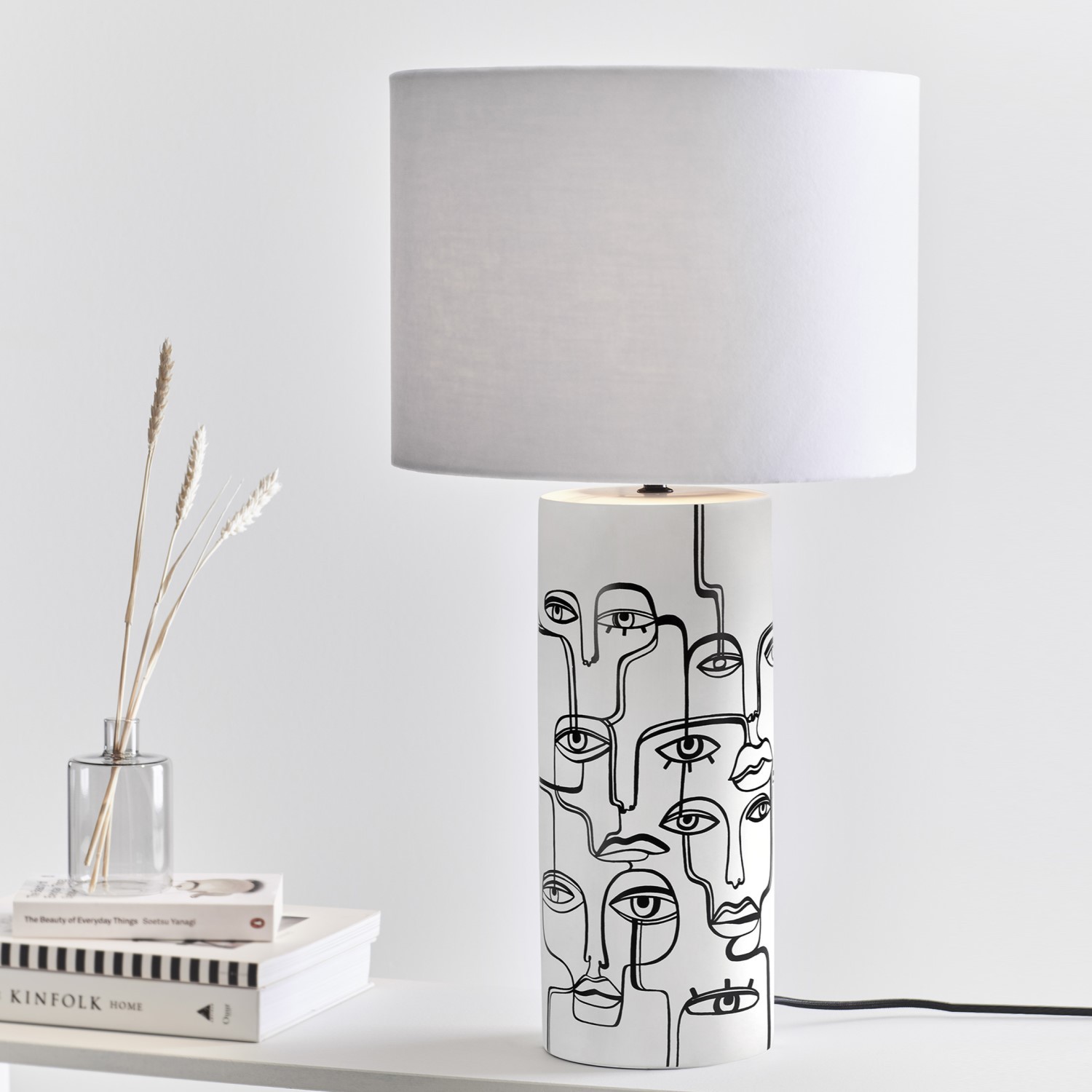 Bordslampa Markslöjd Family 1L Vit