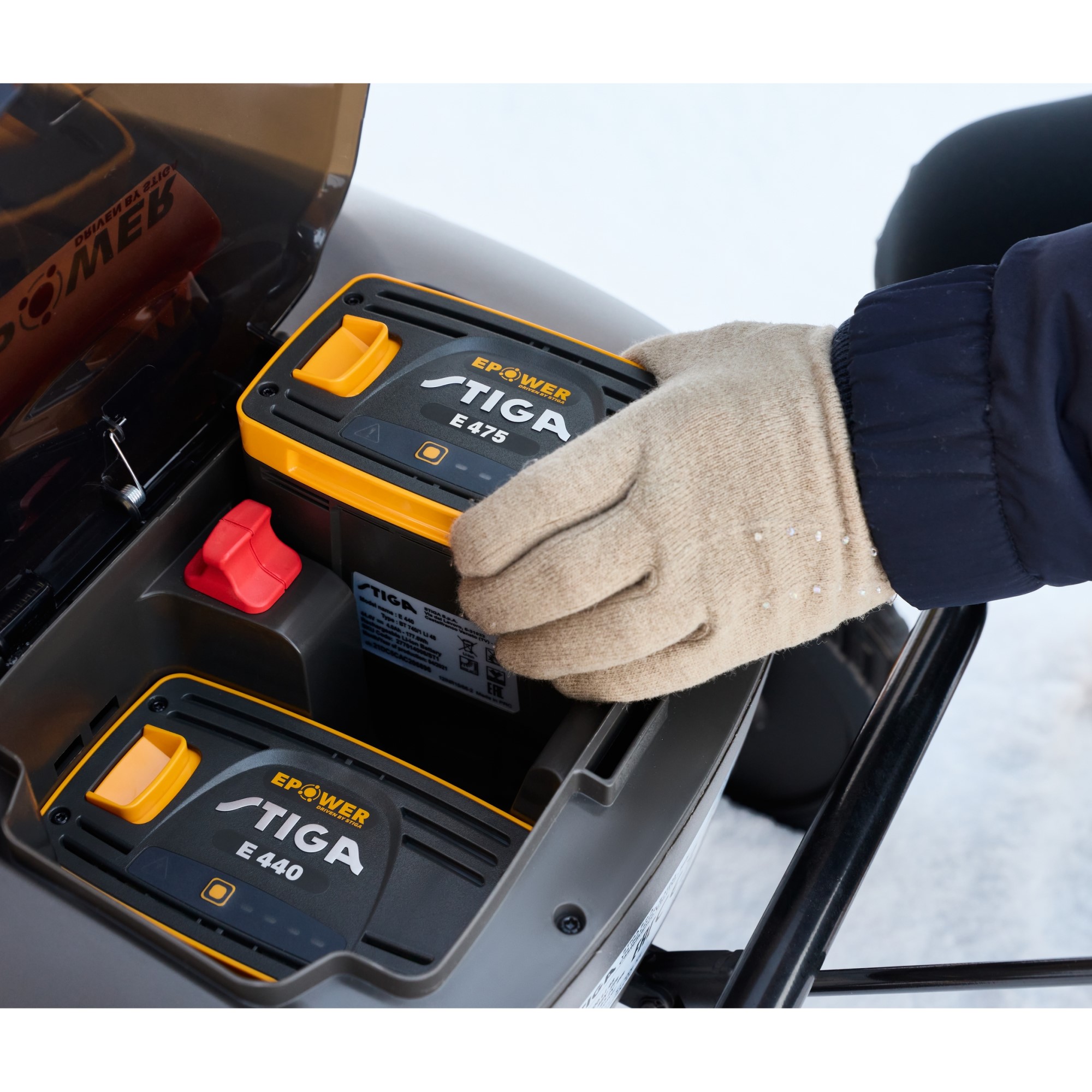 Snöslunga Batteridriven Stiga 700-serien ST 700e med Batteri 1000 W 50 cm Enstegs & Belysning