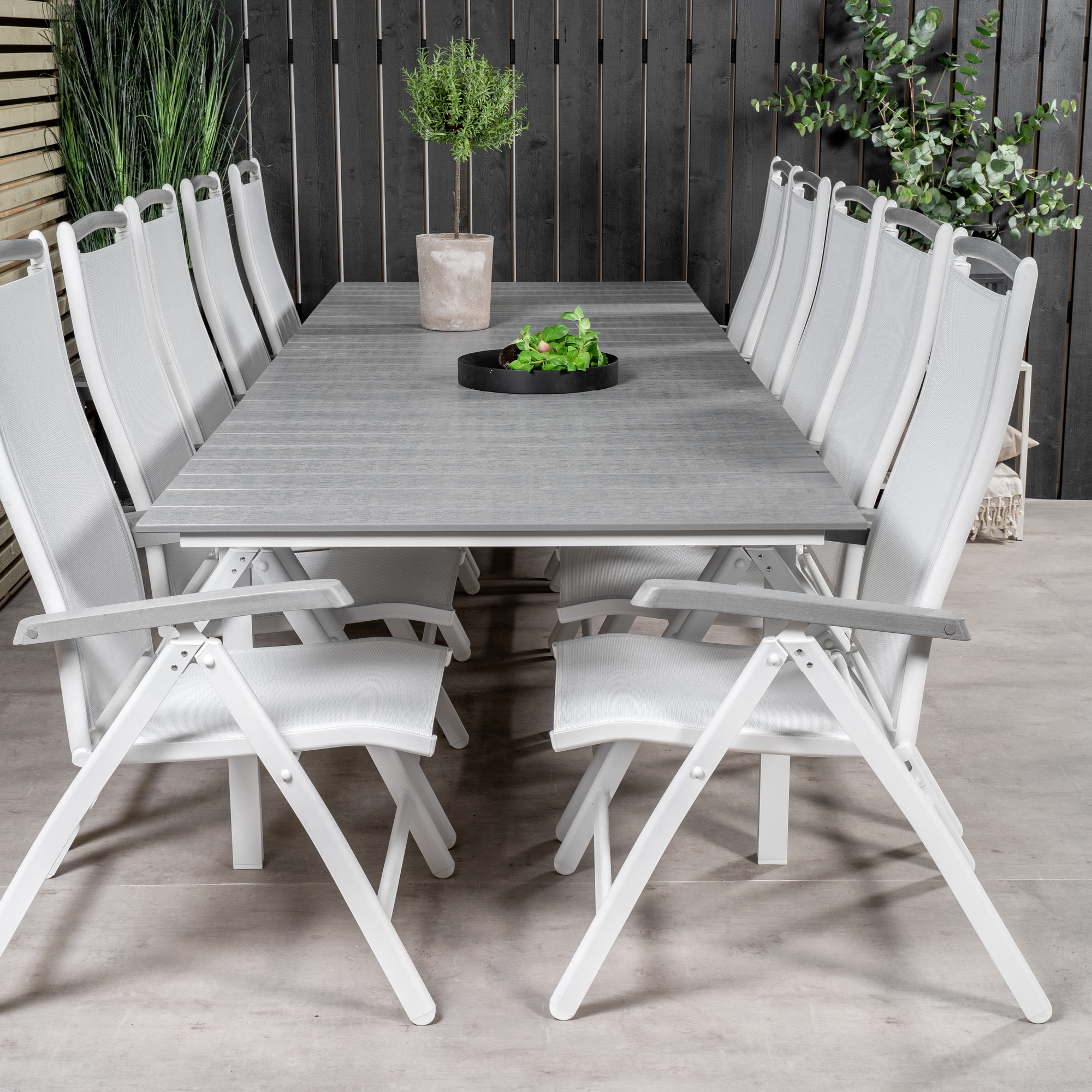 Matgrupp Venture Home Lova 224/324 med 10 Aleyna Stolar