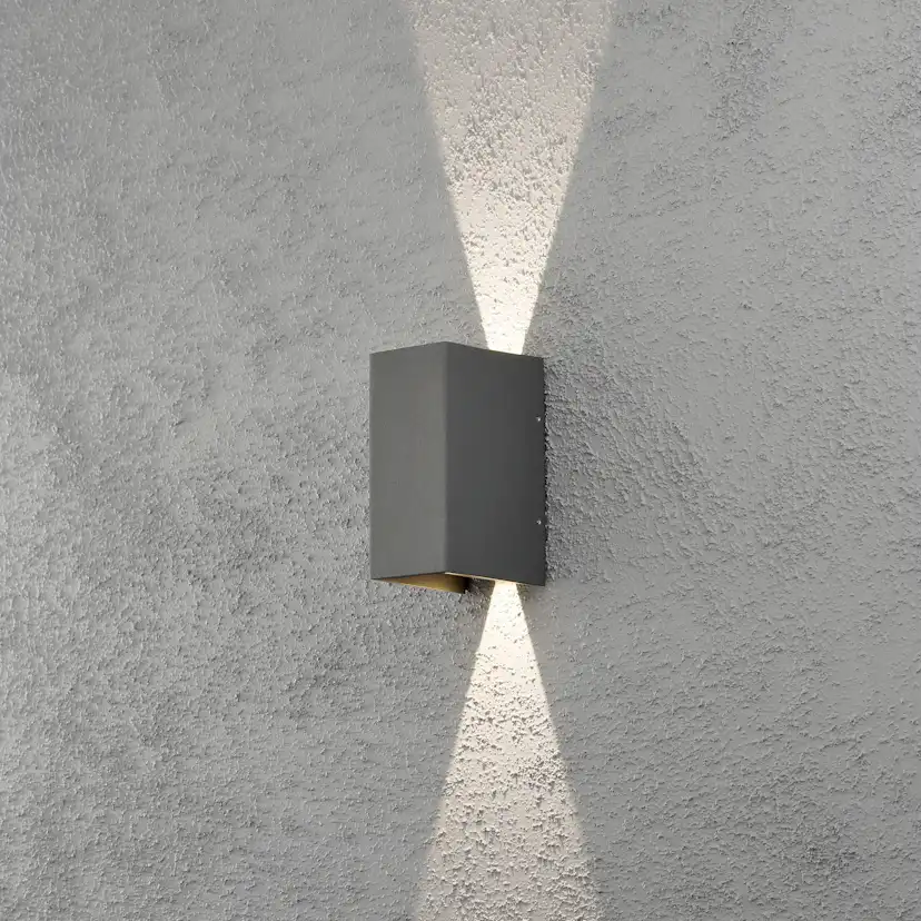 Vägglykta Gnosjö Konstsmide Cremona 2x3W High Power LED