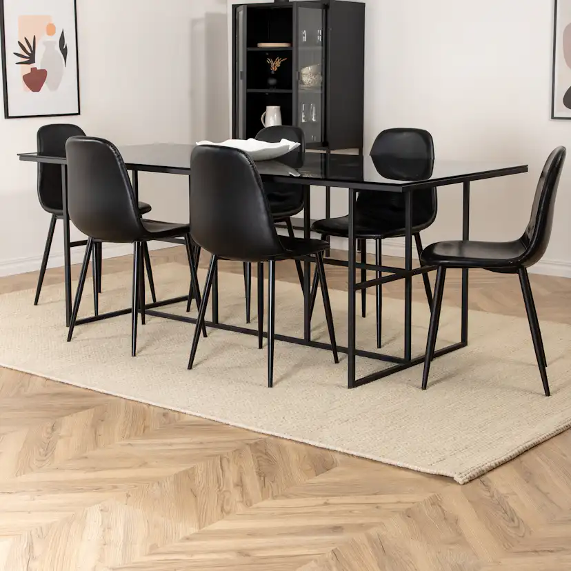 Matgrupp Venture Home Lund med 6 Pobbie Stolar