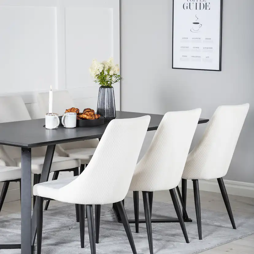 Marina Table - Black top /Leone Chair - Beige / Black_6 Svart/Beige