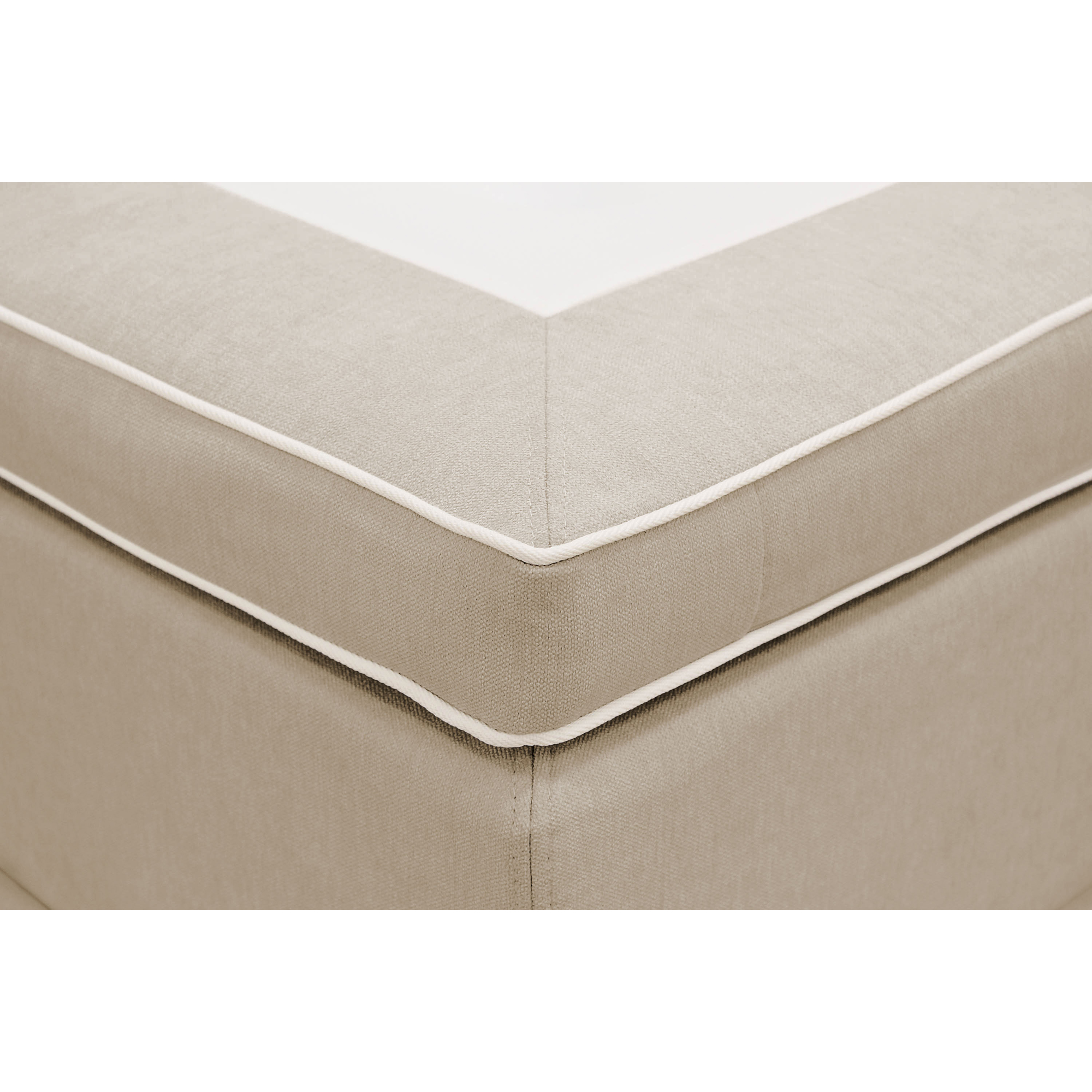 Kontinentalsäng Berg & Strand Hilton Lyx Komplett Sängpaket 160x200 cm med Knappad Sänggavel