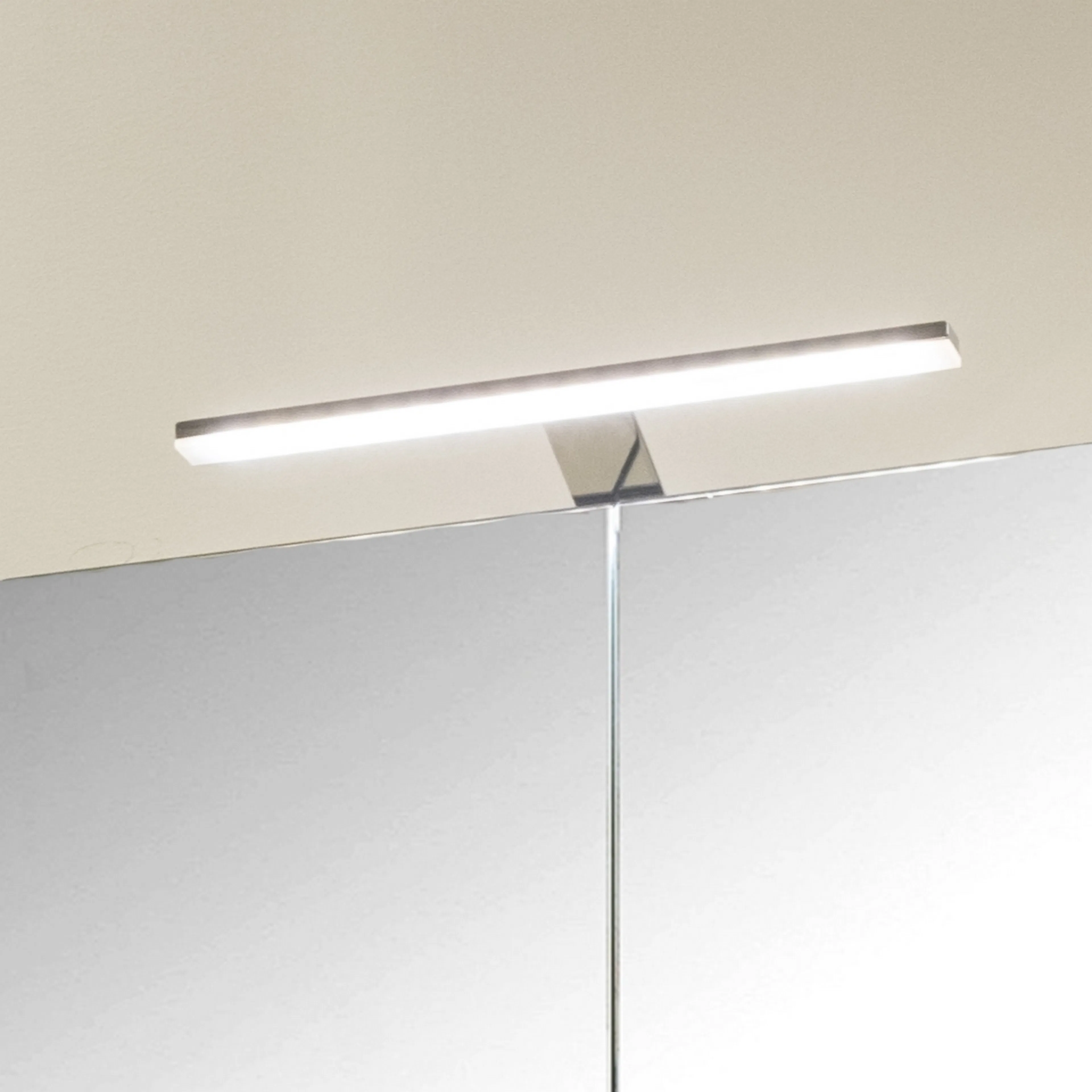 Arredo Spirit Armatur Krom LED 660 Bredd: 660 mm