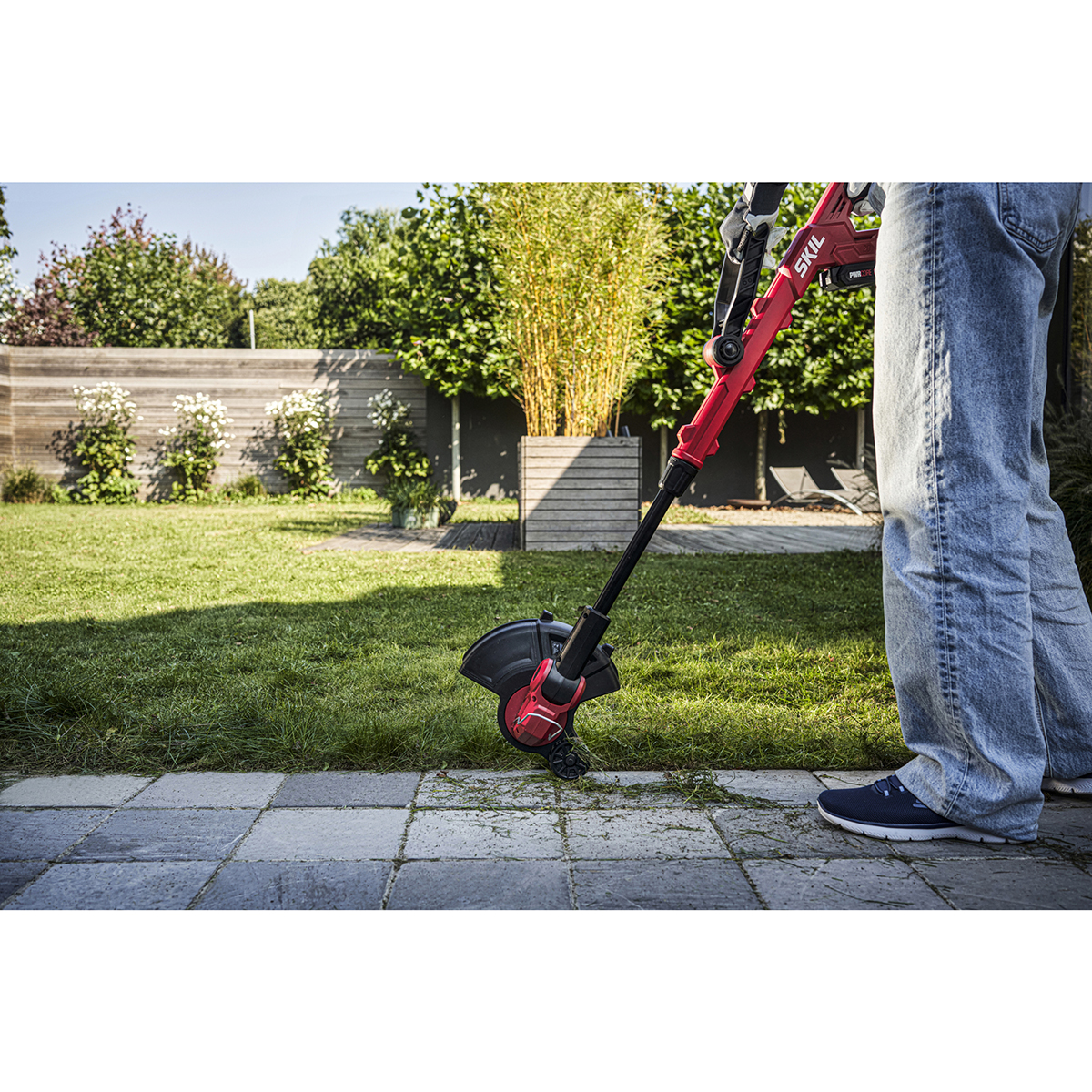 Grästrimmer SKIL 0231 CA Kolborstfri Batteridriven