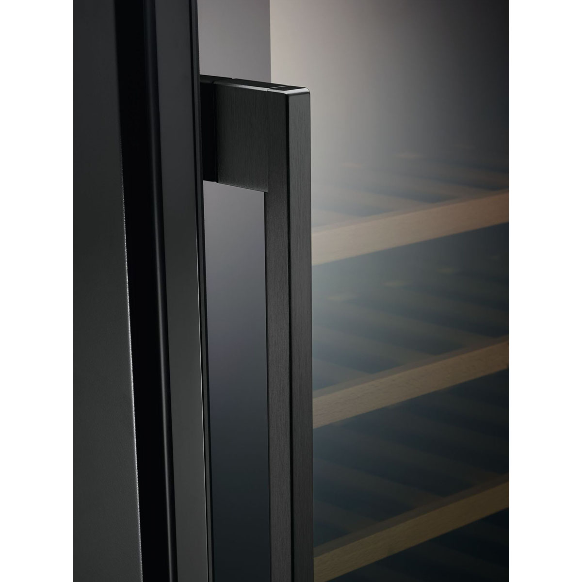 Vinkyl AEG AWUS020B5B