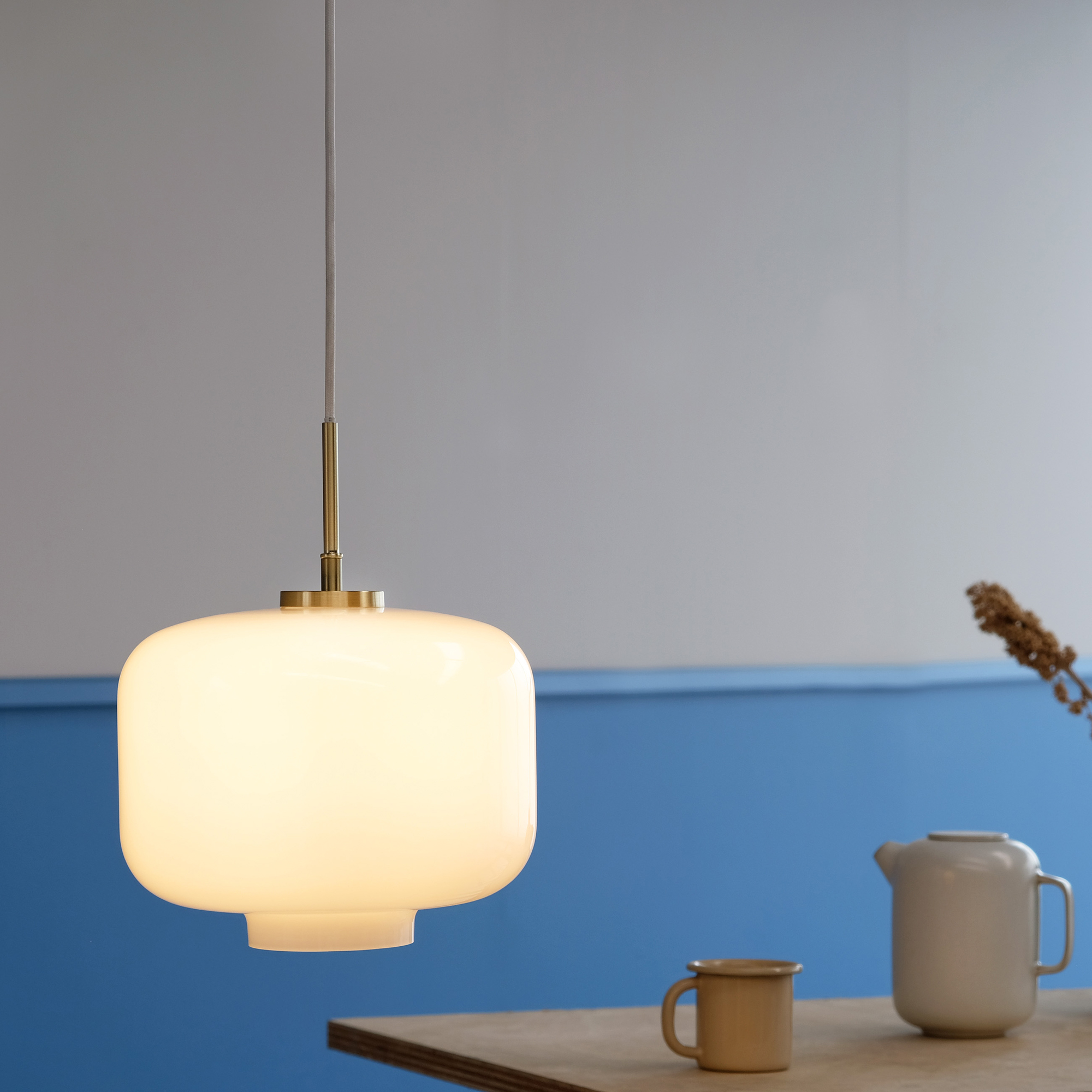 Taklampa Dyberg Larsen Arp Pendel D30