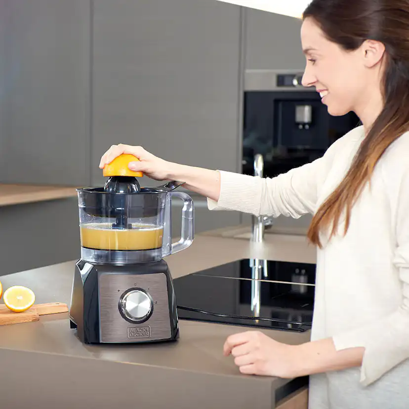 Matberedare Black+Decker 1200W med Skål, Mixer & Juicepress