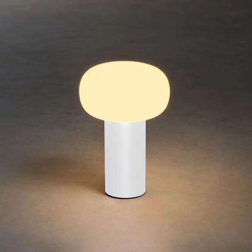 Bordslampa Gnosjö Konstsmide Antibes USB