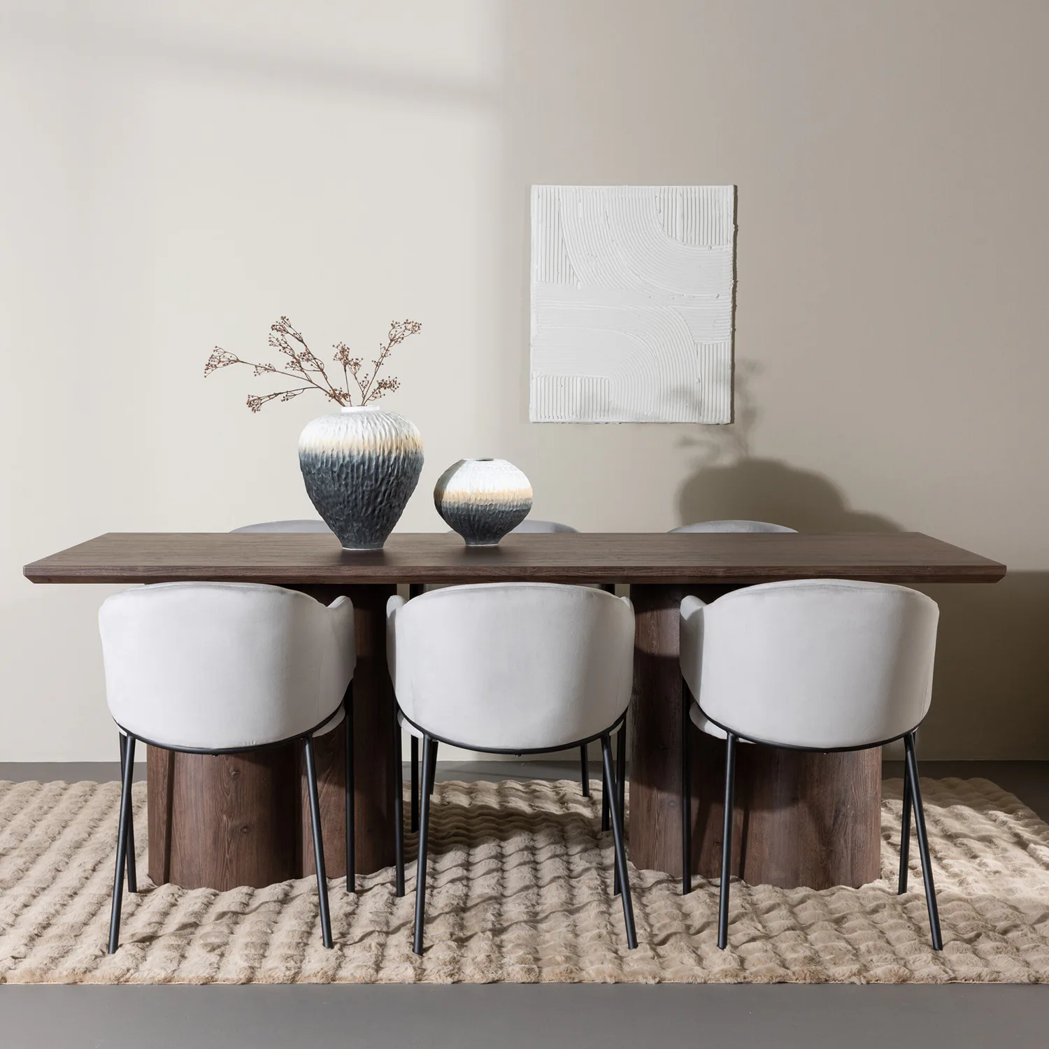 Olivia Dining Table with Evelina Dining Chair Mocka/Grå