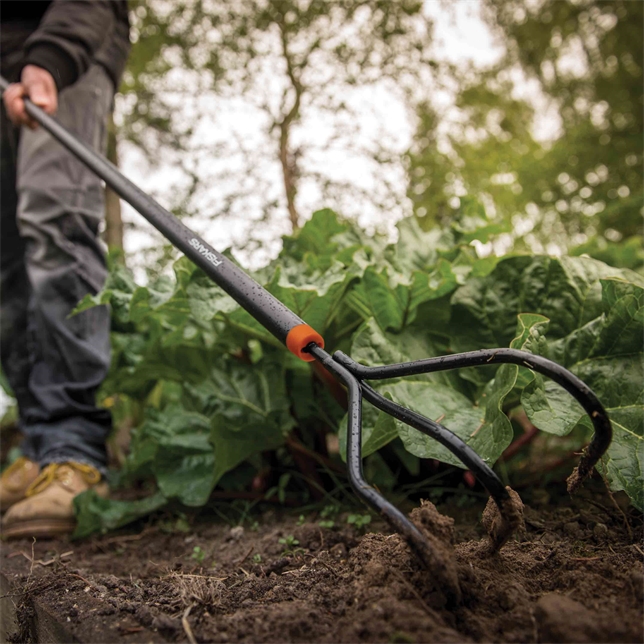 Kultivator Fiskars Solid 164 cm