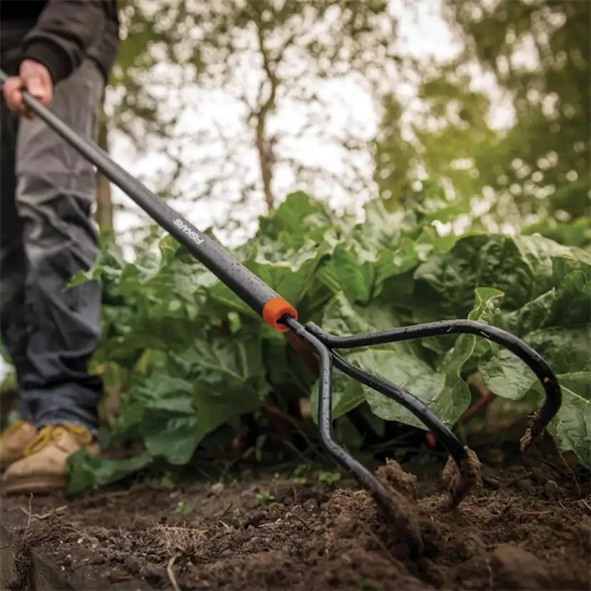 Kultivator Fiskars Solid 164 cm