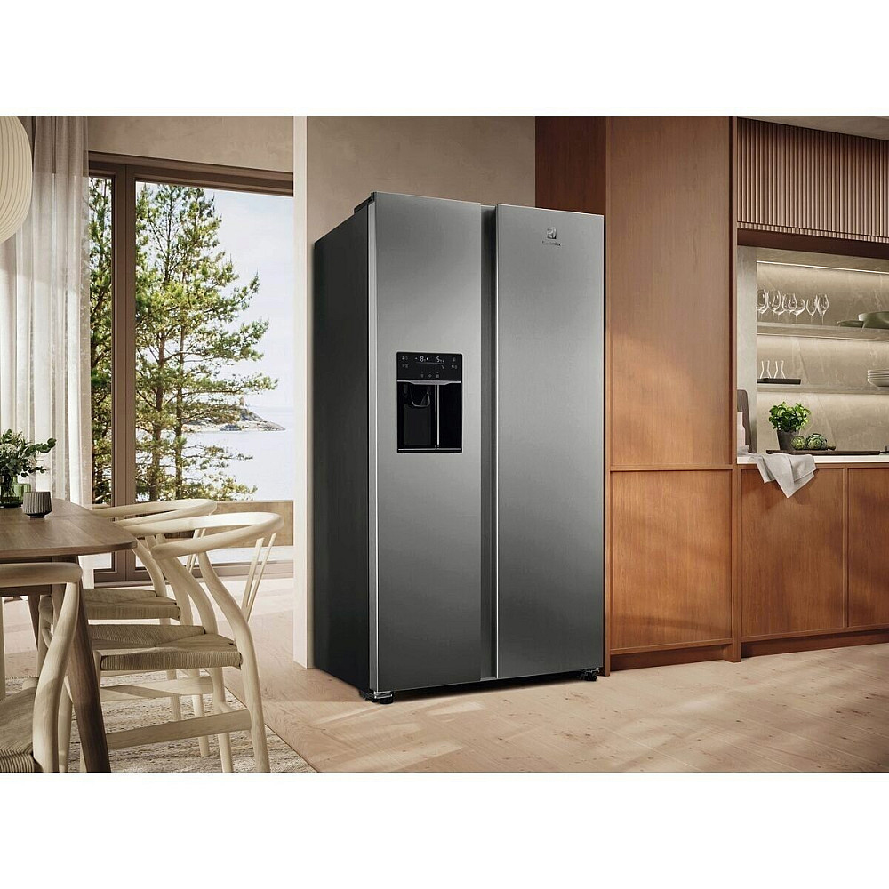 Kyl & Frys Side by Side Electrolux EAI6HD57U0 Rostfri med Is- och Vattendispenser
