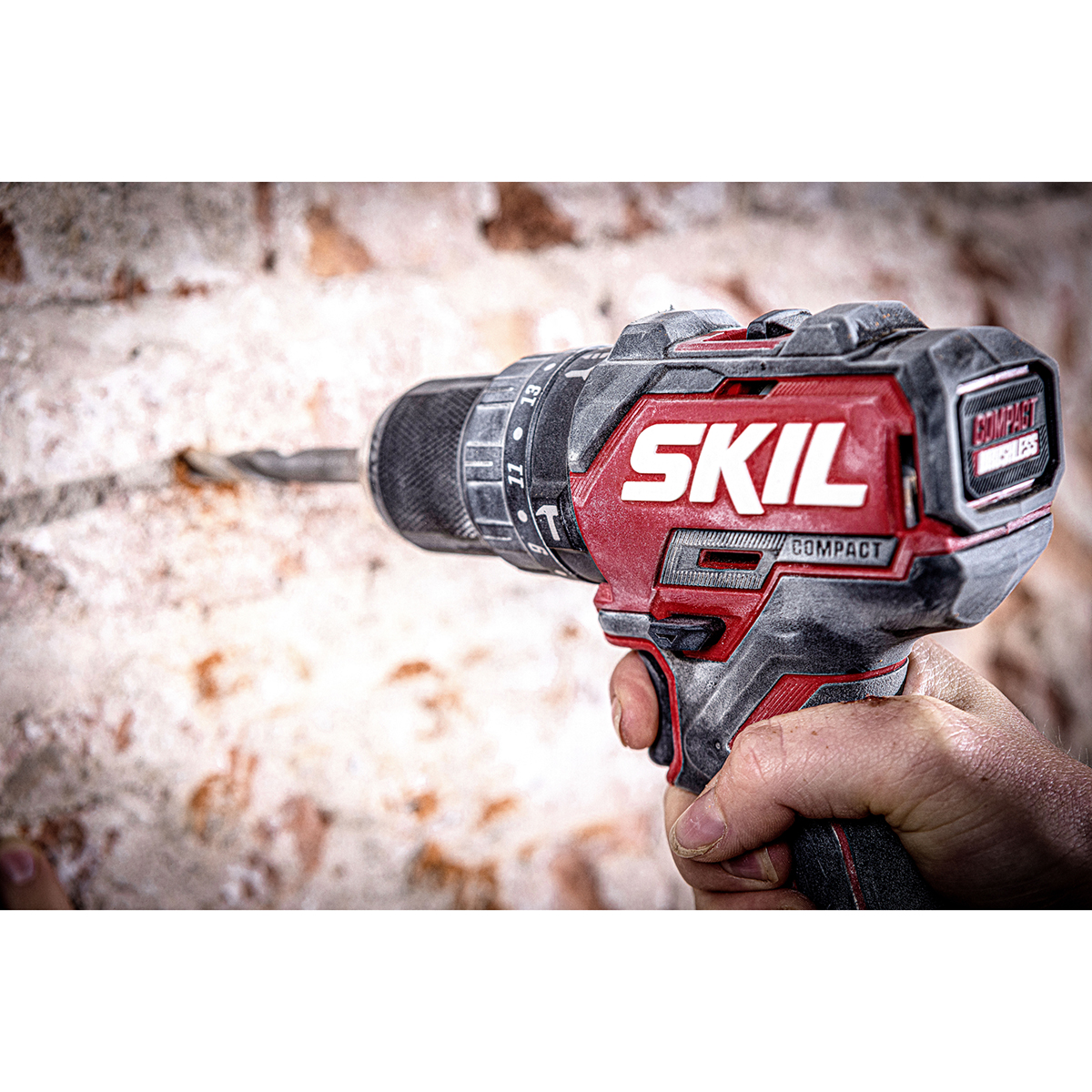 Slagborr/Skruvdragare SKIL 3075 HA Batteridriven Kolborstfri