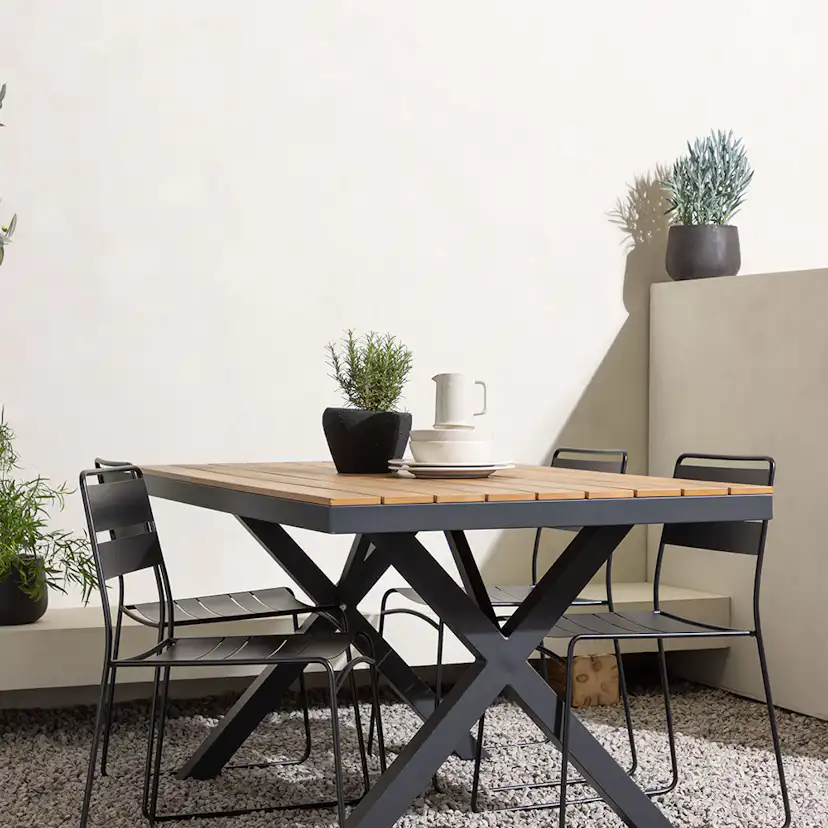 Matgrupp Venture Home Garcia Bord med 4 Lina Stolar