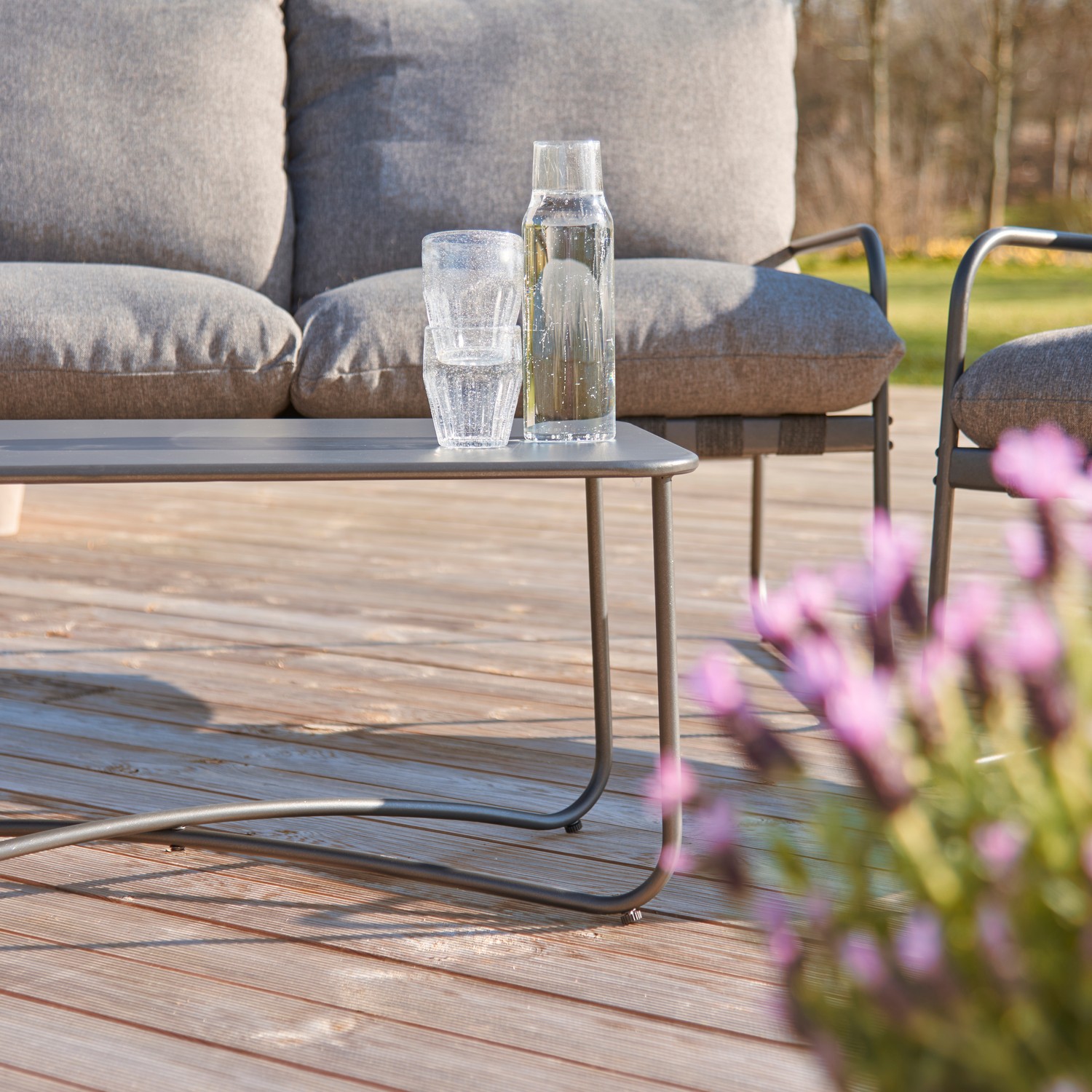 Loungegrupp ENVY DESIGN Theodor Trädgårdsgrupp i Aluminium med Dynor