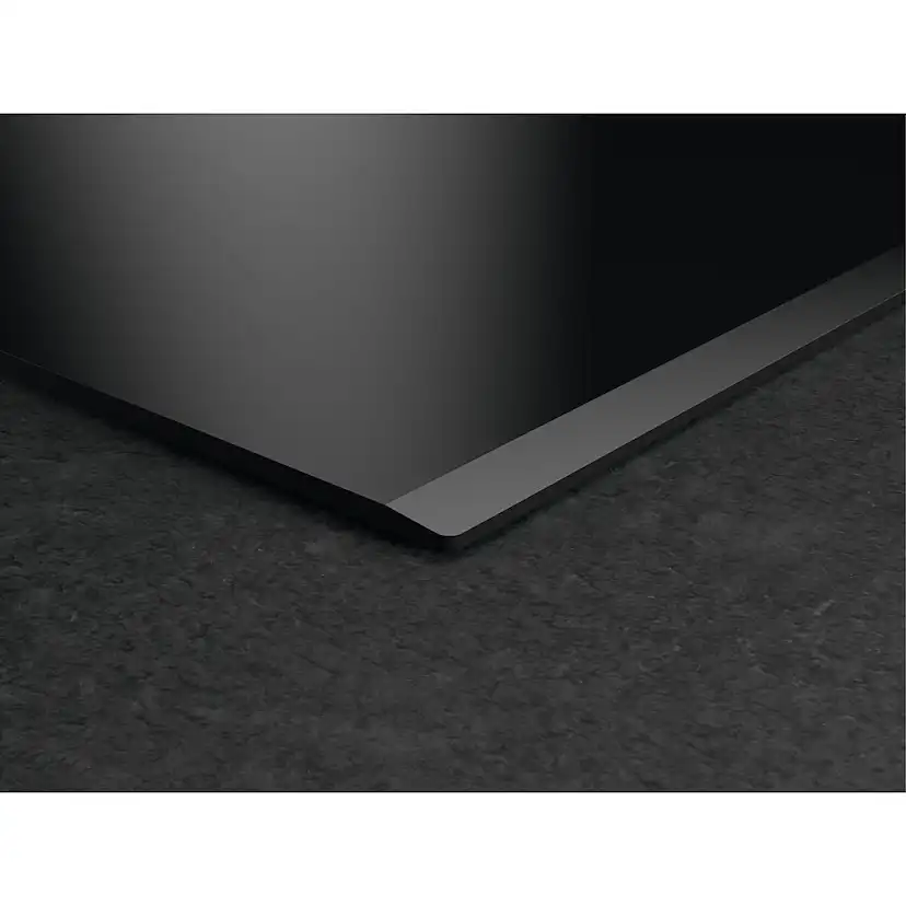 Induktionshäll AEG TI84IS00FB FlexiBridge 6000 - Svart med Hob2Hood och PowerBoost