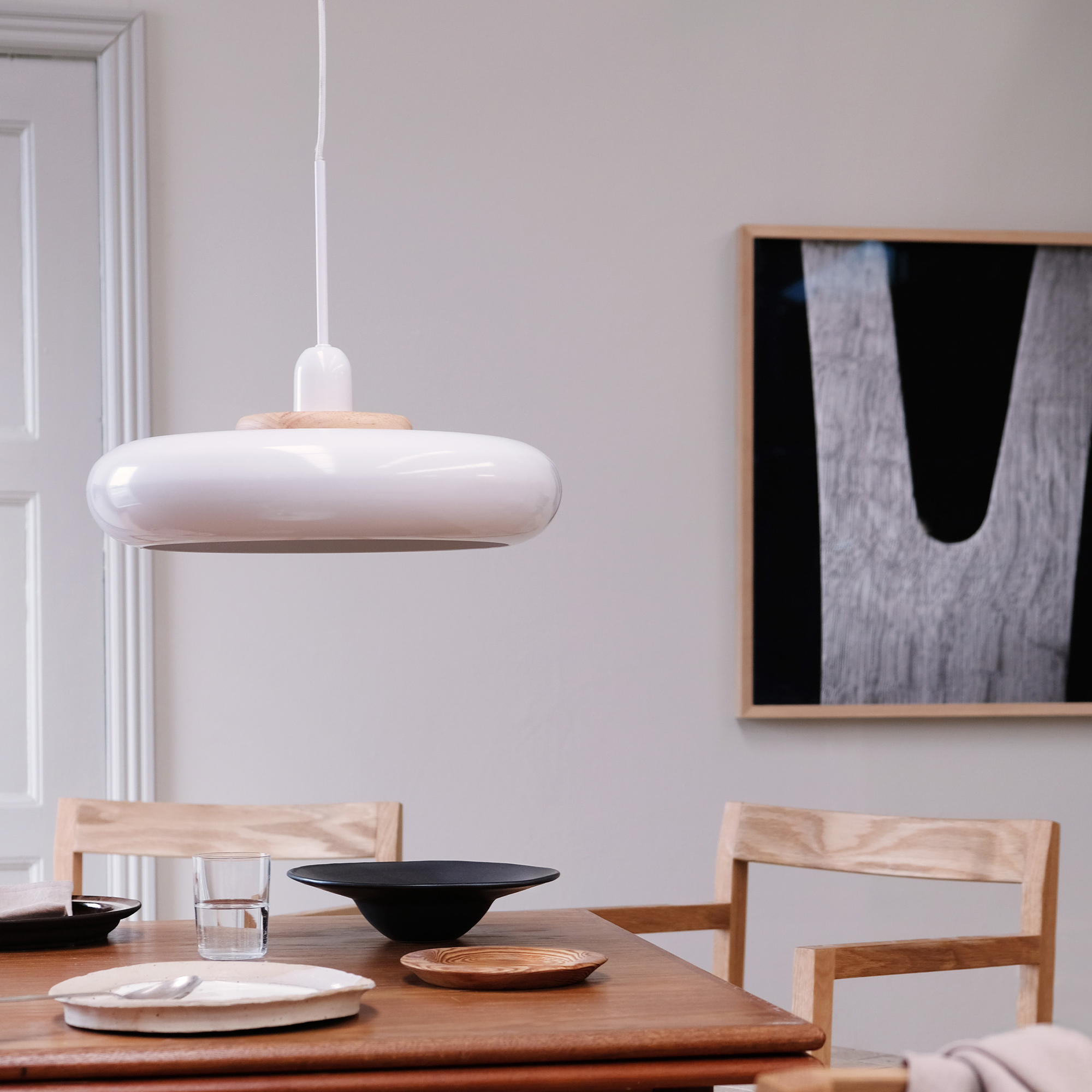 Taklampa Dyberg Larsen Planet Pendel