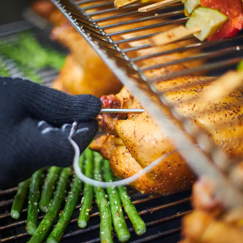 Pelletsgrill Weber SmokeFire EX4 GBS Träpelletsgrill med Weber Connect-Teknik