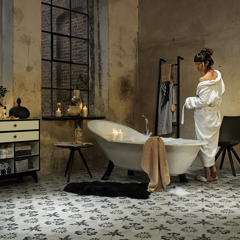 Kakeldekor Konradssons Terra Black Hexagon Mix 22x25 cm