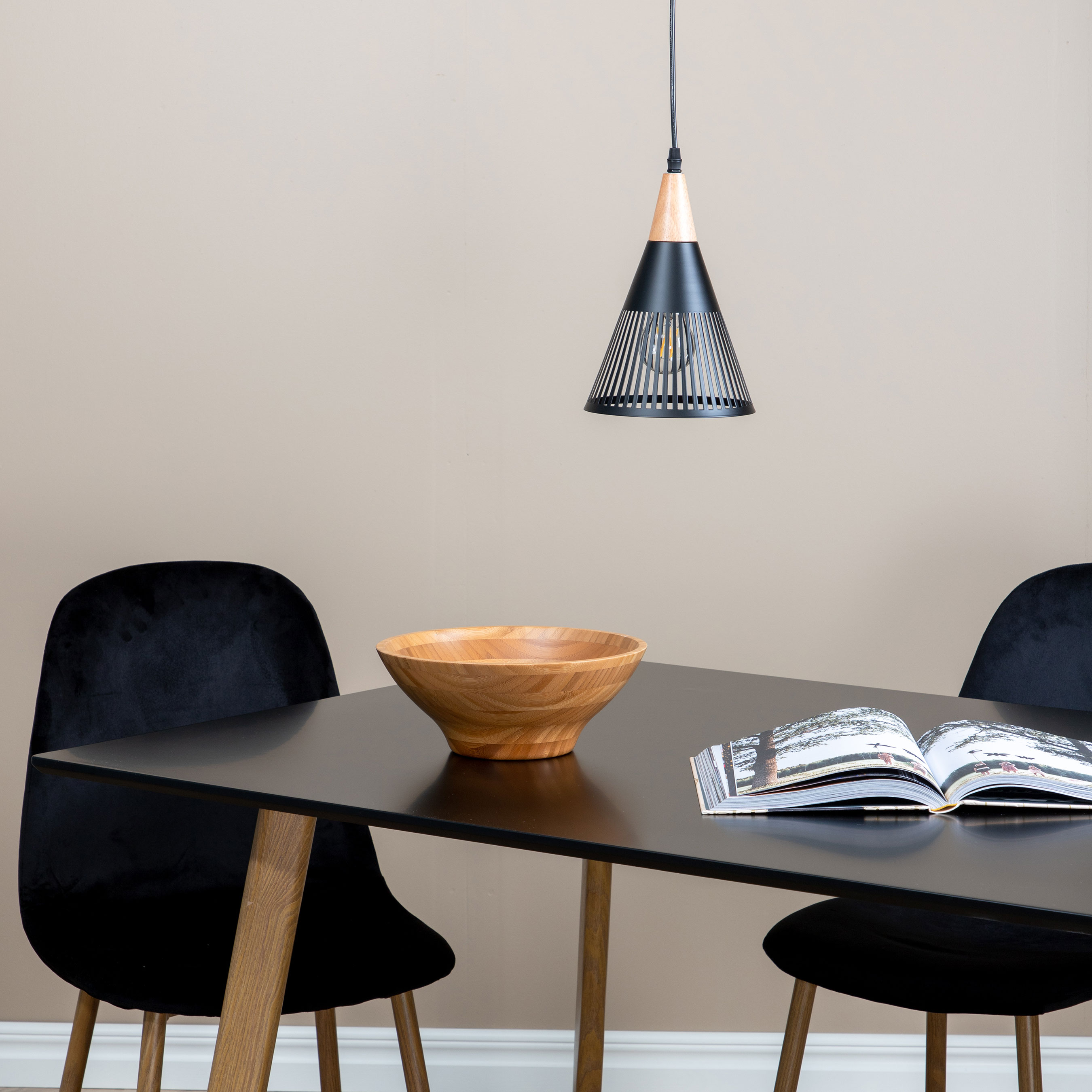 Taklampa Venture Home Gabriel