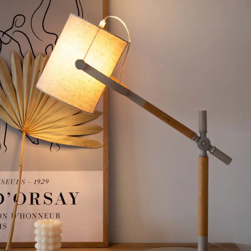 Bordslampa Venture Home Dennis