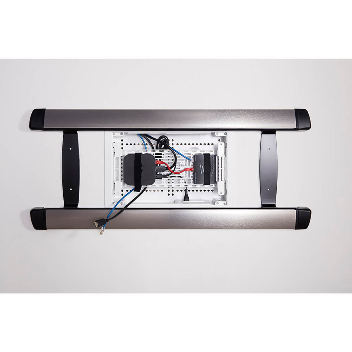 Mediabox SANUS Inbyggd 9”
