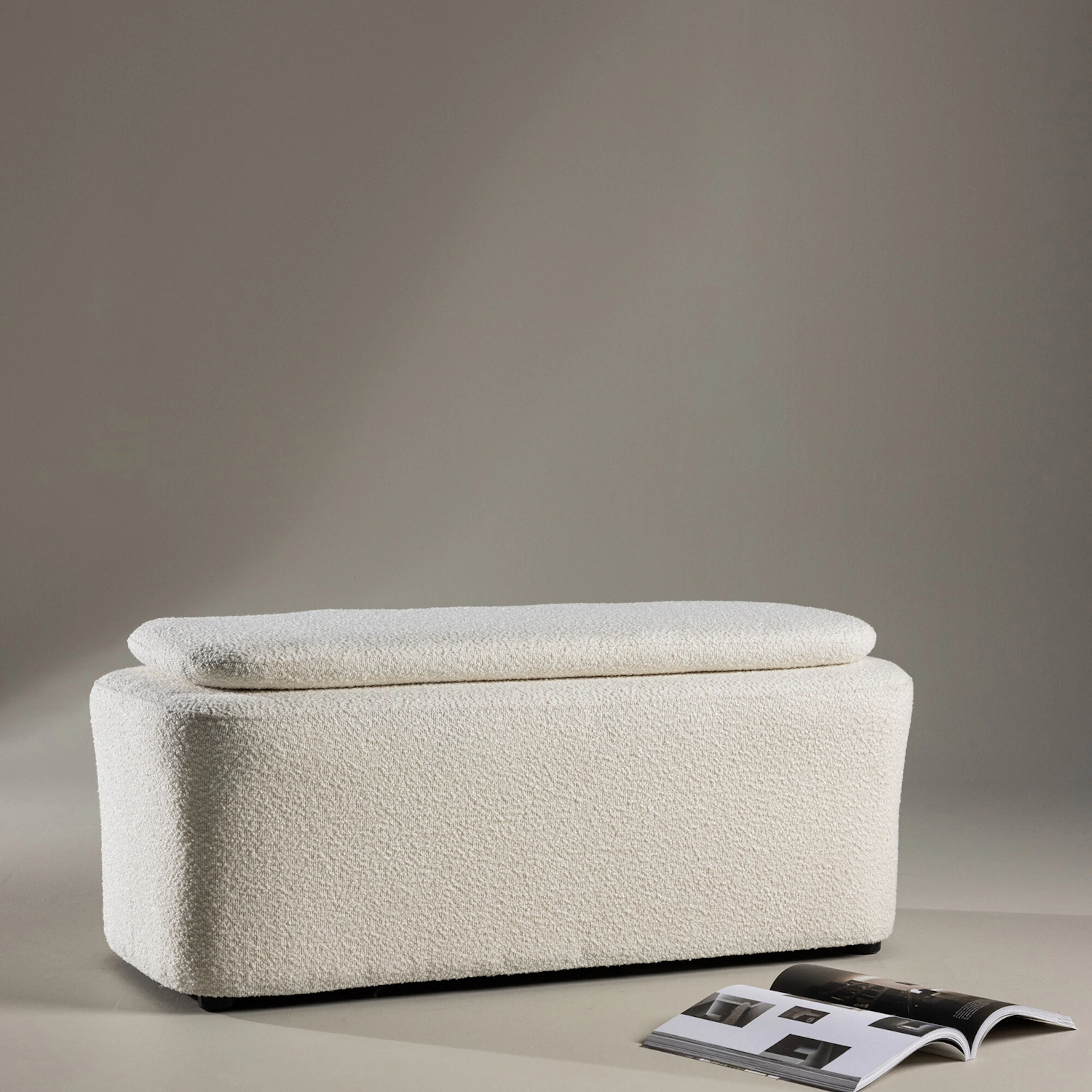 Laurel  Ottoman - White boucle  / Vit