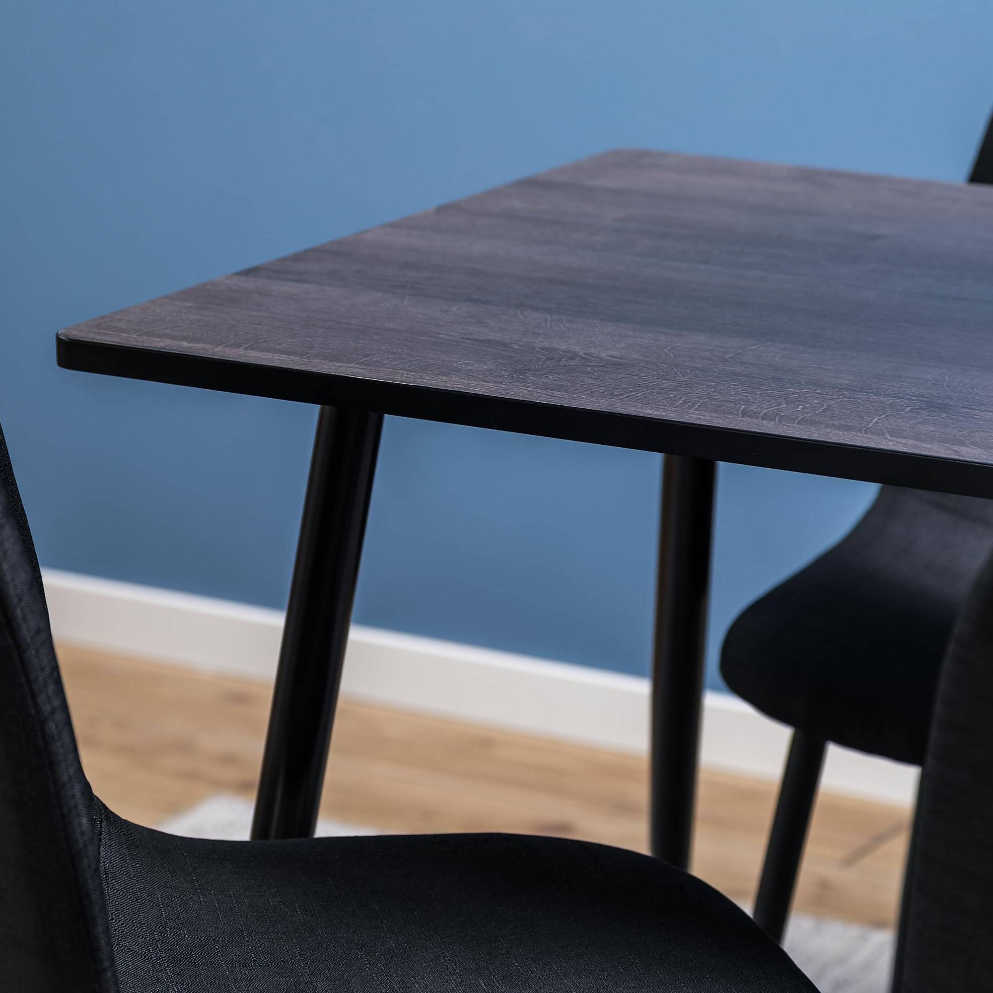 Matgrupp Basic Home Marcelen 120 cm med 4 Nibe Matstol