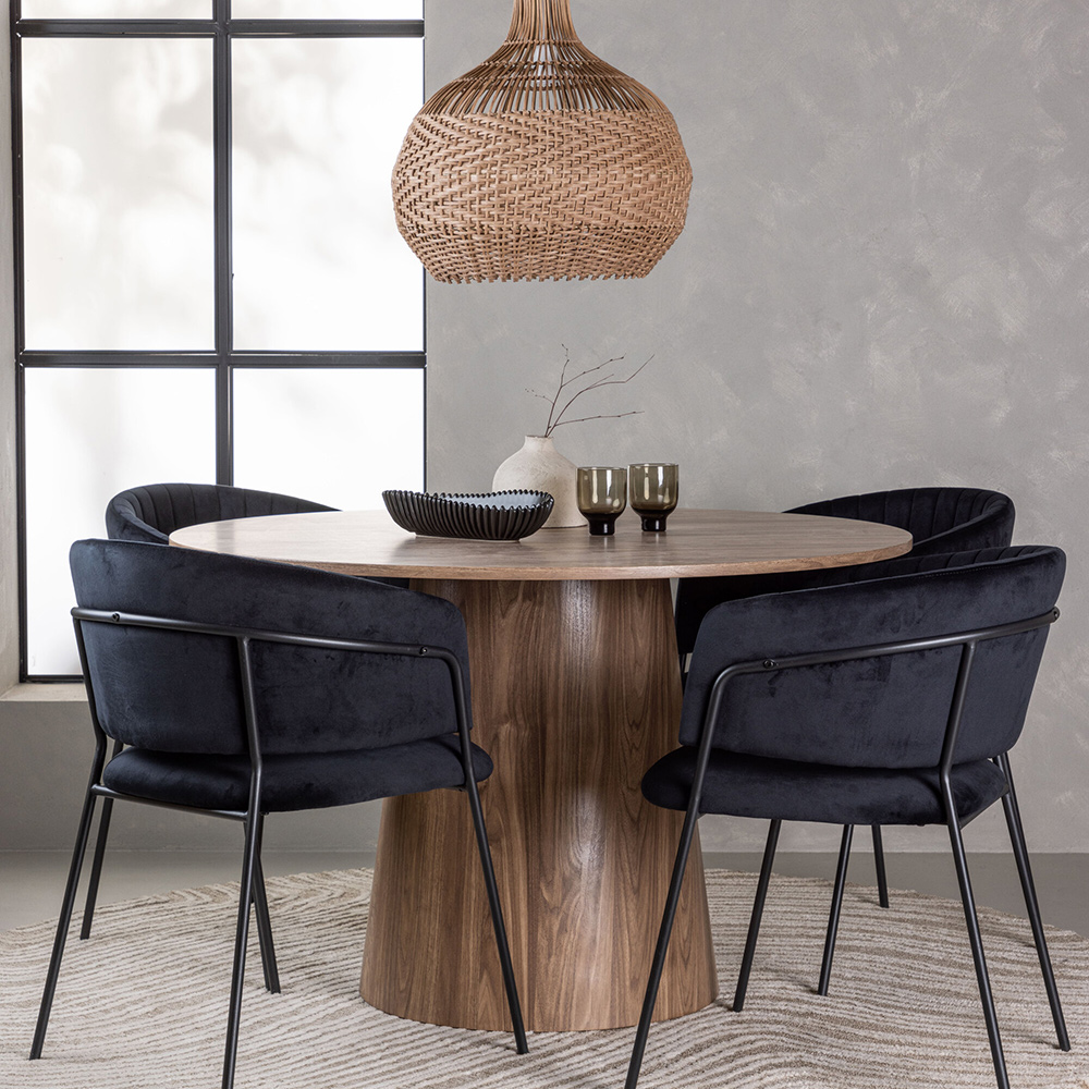 Matgrupp Venture Home Lanzo med 4 Selma Stolar