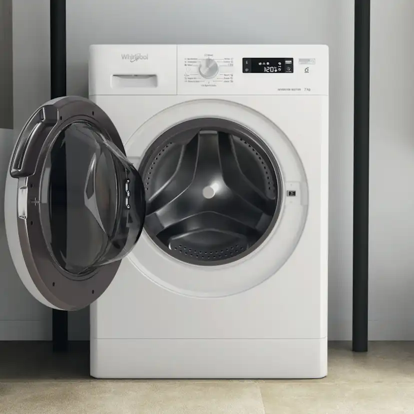Tvättmaskin Whirlpool FFS 7458 W EE