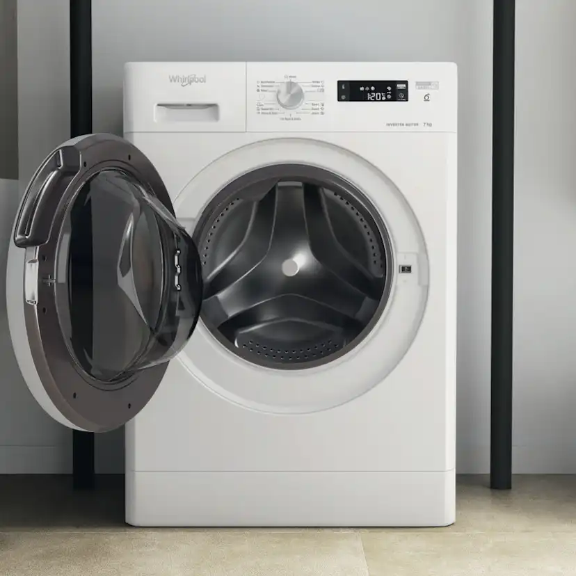 Tvättmaskin Whirlpool FFS 7458 W EE