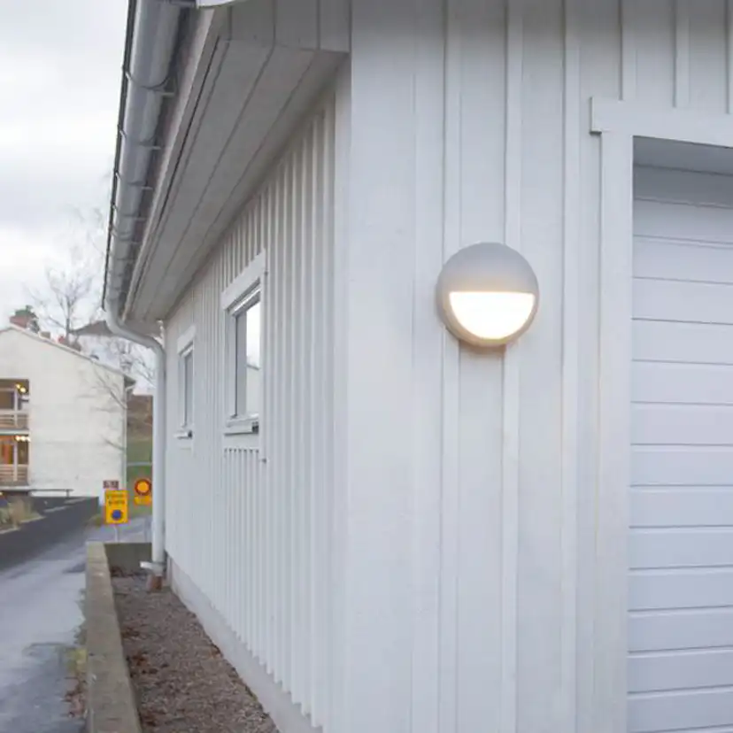 Moon Public Eye IK10 Vit
