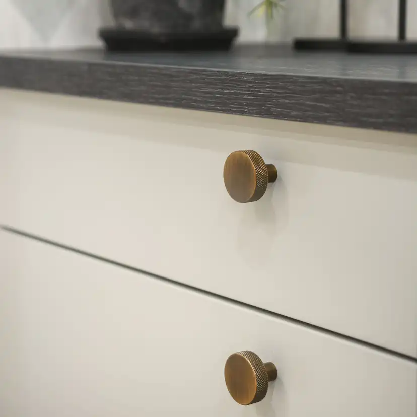 Knopp Beslag Design Flat