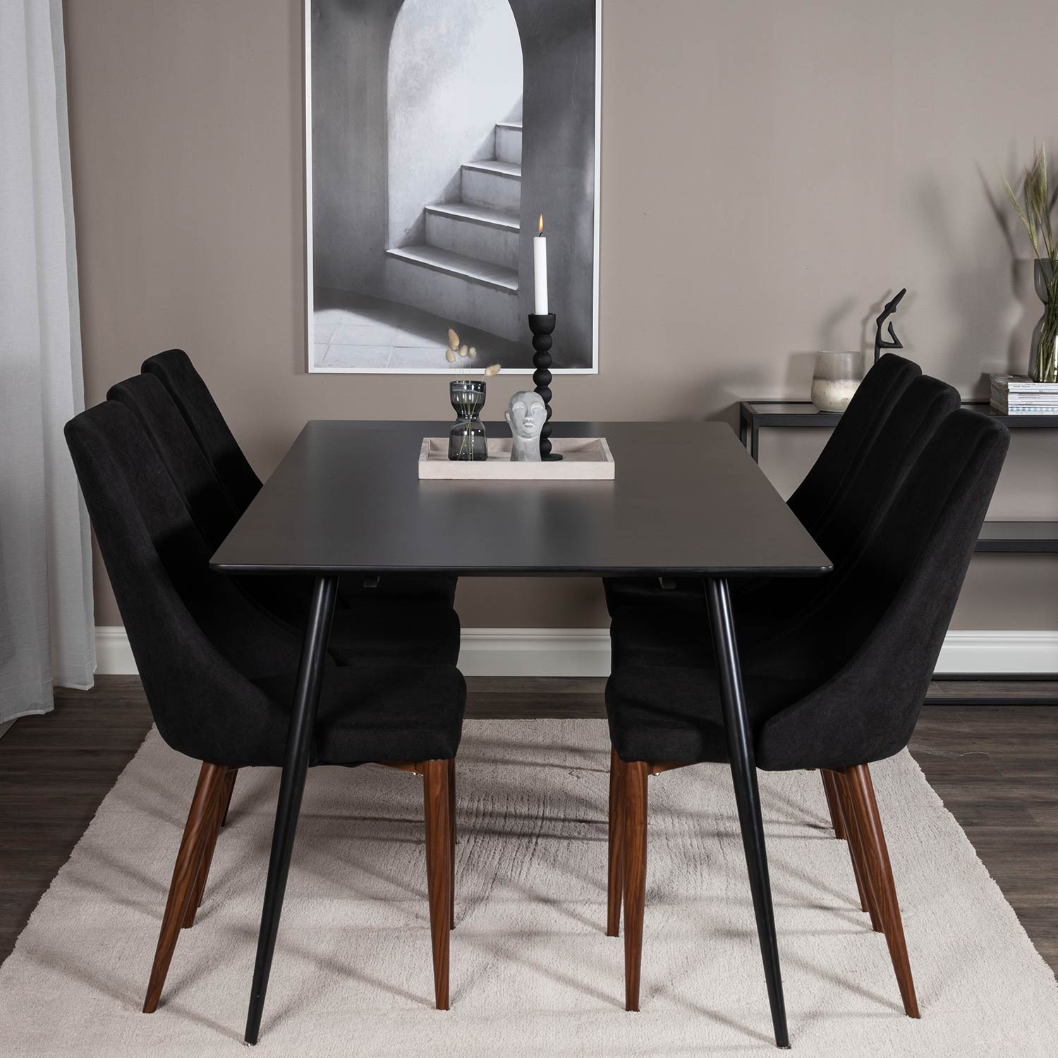 Matgrupp Venture Home Silvia med 6 Laura Stolar Polyestertyg