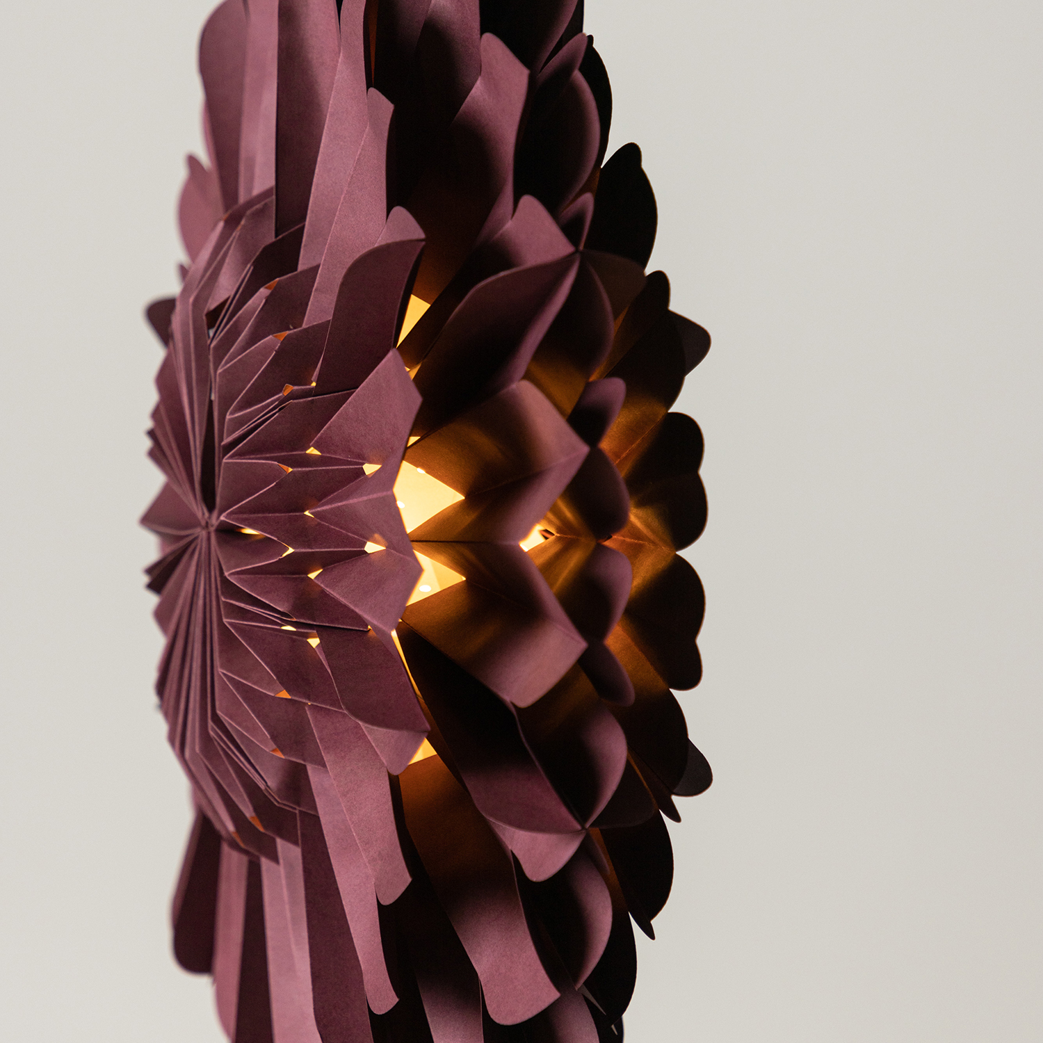 Järvsön ø60 Pendant Lamp - Dark red / Mörkröd