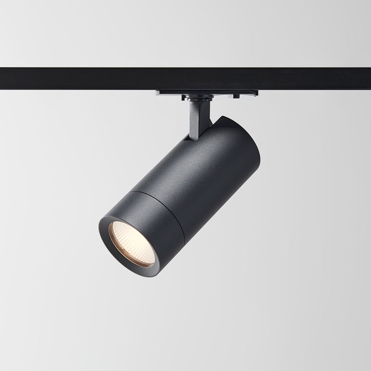 SPOTL 9,7W 770LM 27/3K 36° SVART OPTIC XS 1-FAS Svart