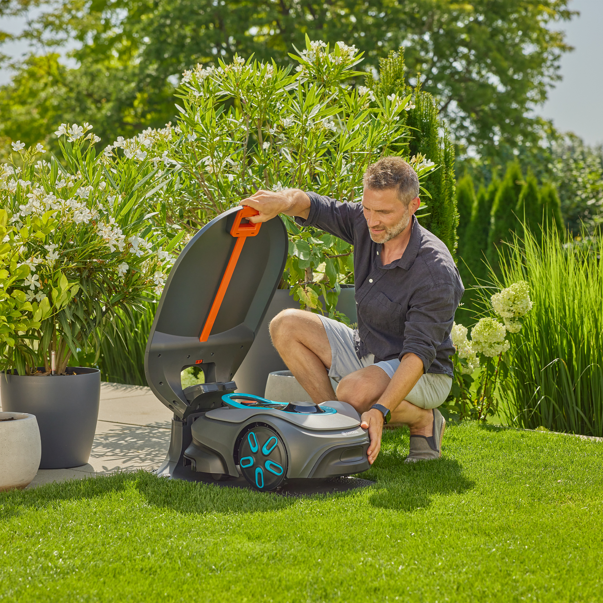 Robotgräsklippare Gardena Smart Sileno Free 1000 Utan Slinga Paket Med Robothus & Reservblad
