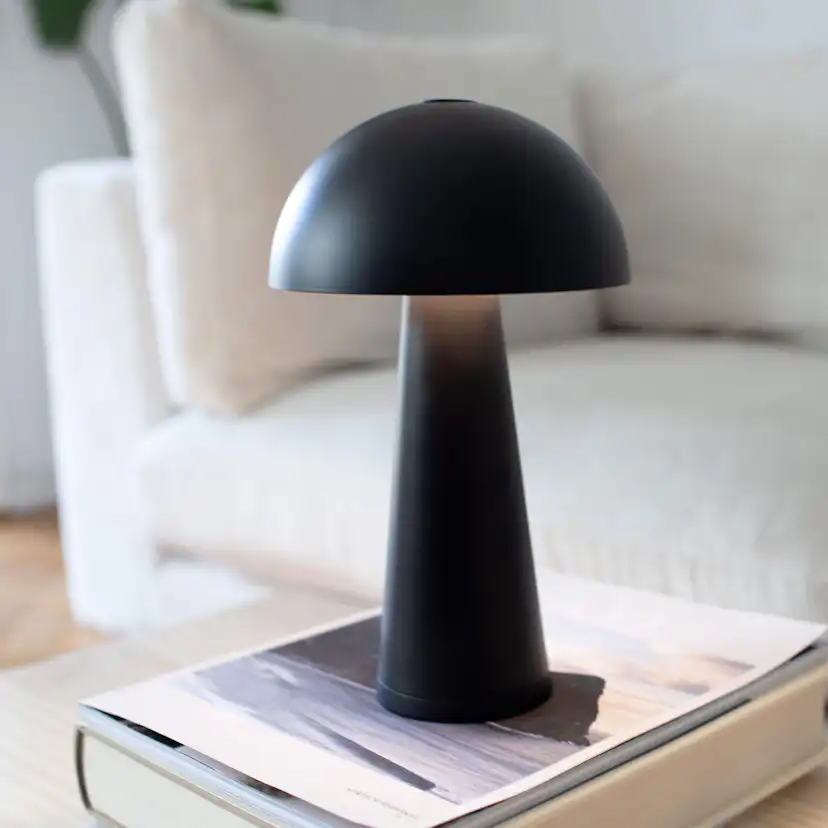 Bordslampa Markslöjd Fungi Uppladdningsbar