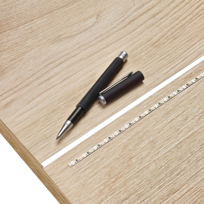 LD8104 Aluminium
