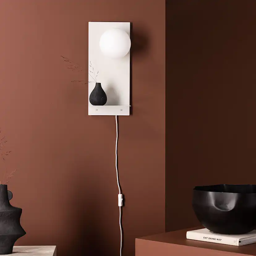 Troyes Wall Lamp - Light grey / White glass Ljusgrå/Vit