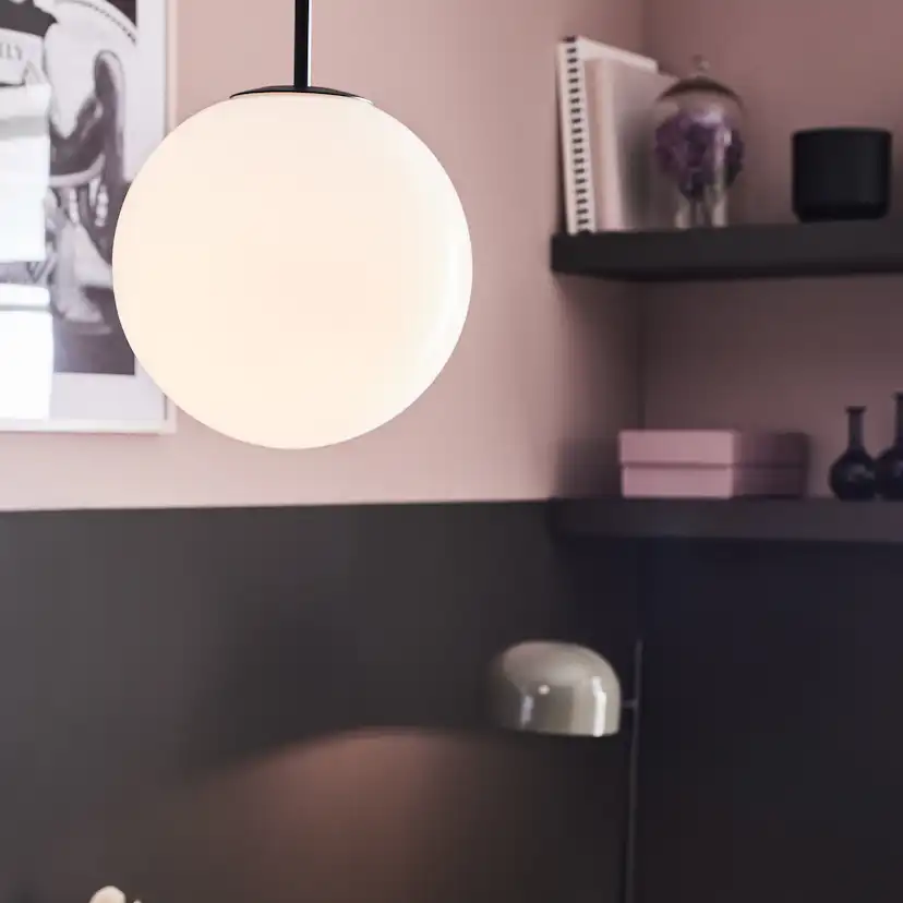 DIONE Pendel 1L Vit/Svart Svart