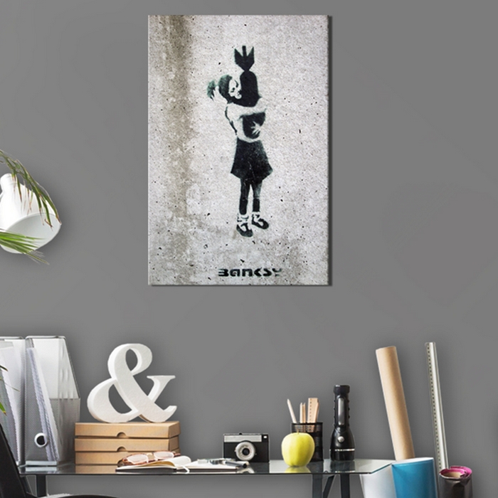 Tavla - Bomb Hugger by Banksy 40x60 40x60 cm