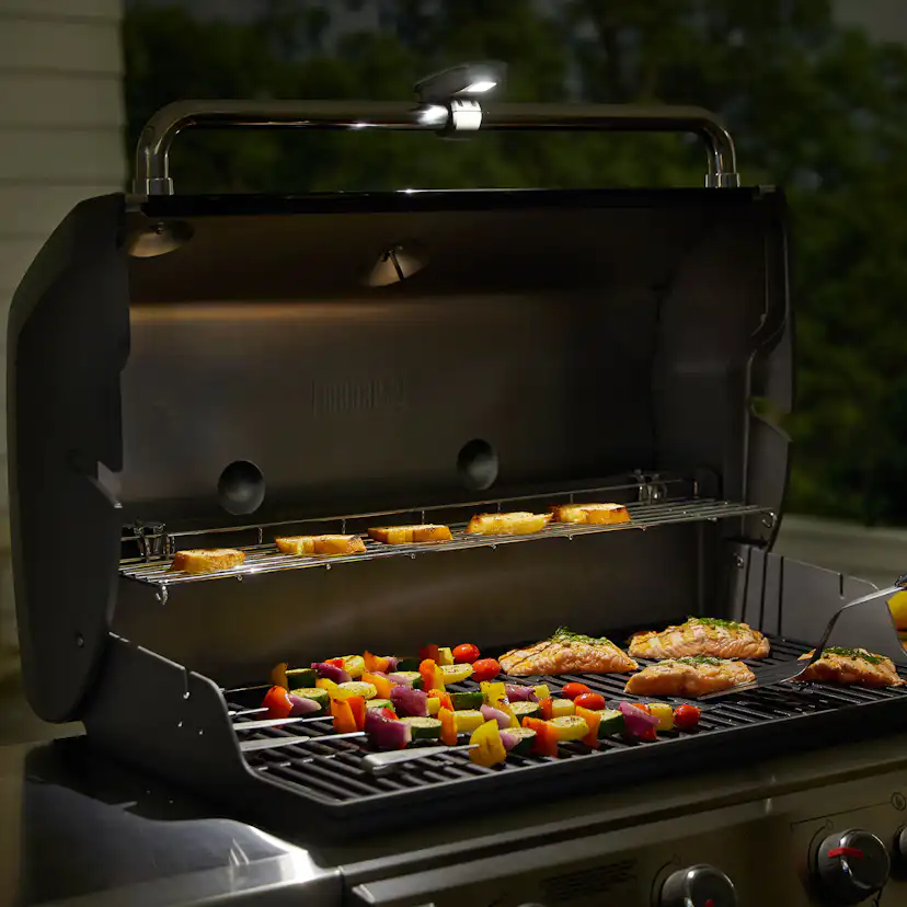 Belysning Weber 7662 Grilllampa för Gasolgrill