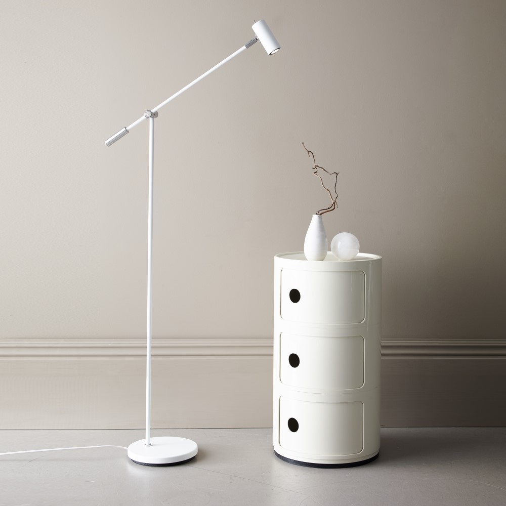 Golvlampa Belid Cato Dimbar MR11