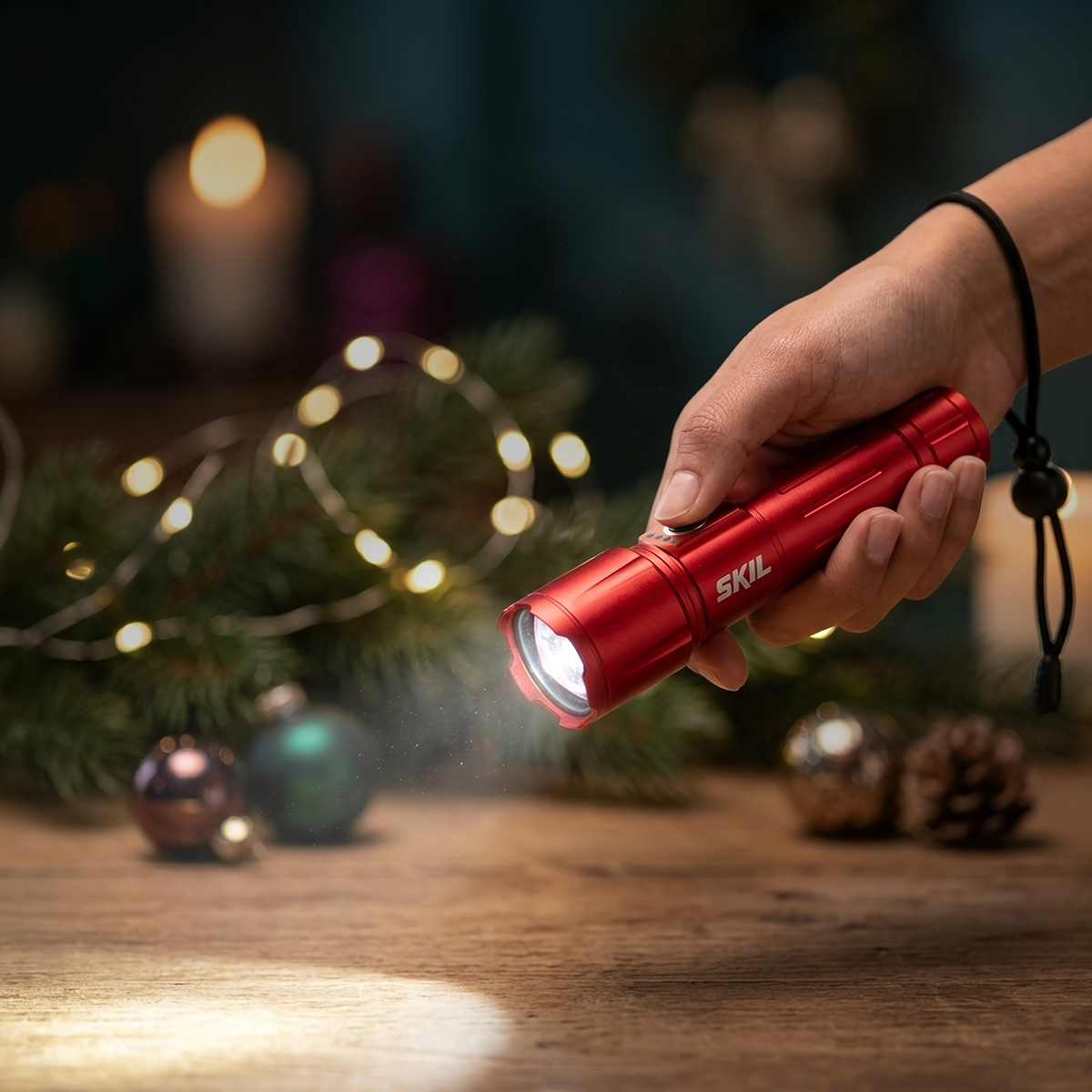  Adventskalender SKIL Verktyg för Hemmafixare 24 Luckor 2200 AA