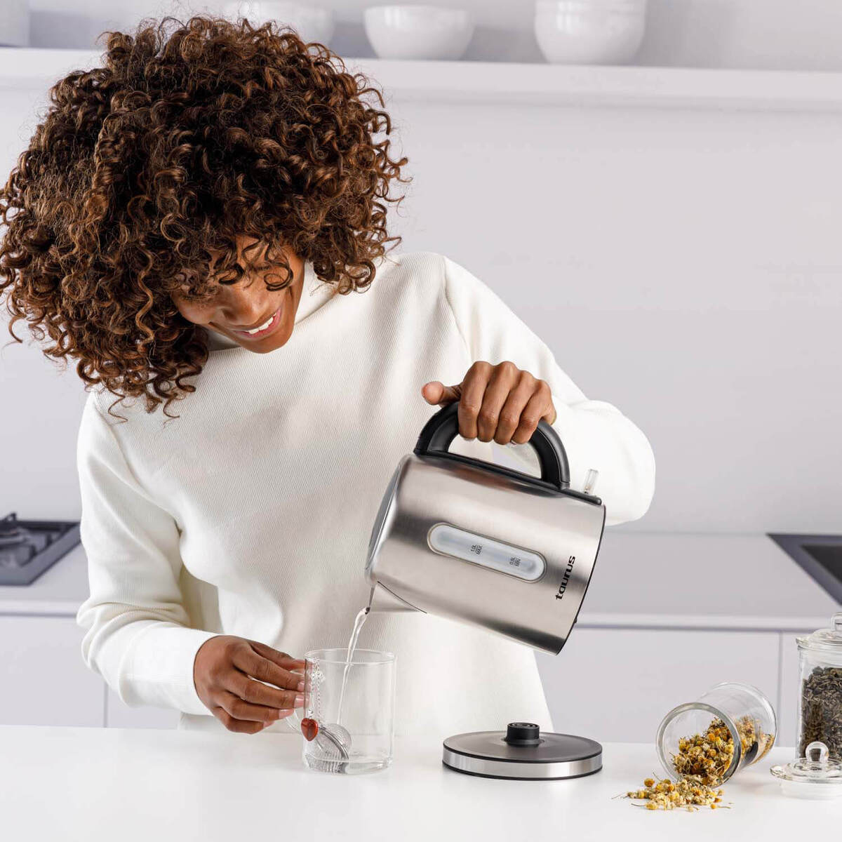 Vattenkokare TAURUS Selene Compact 1L 2200W