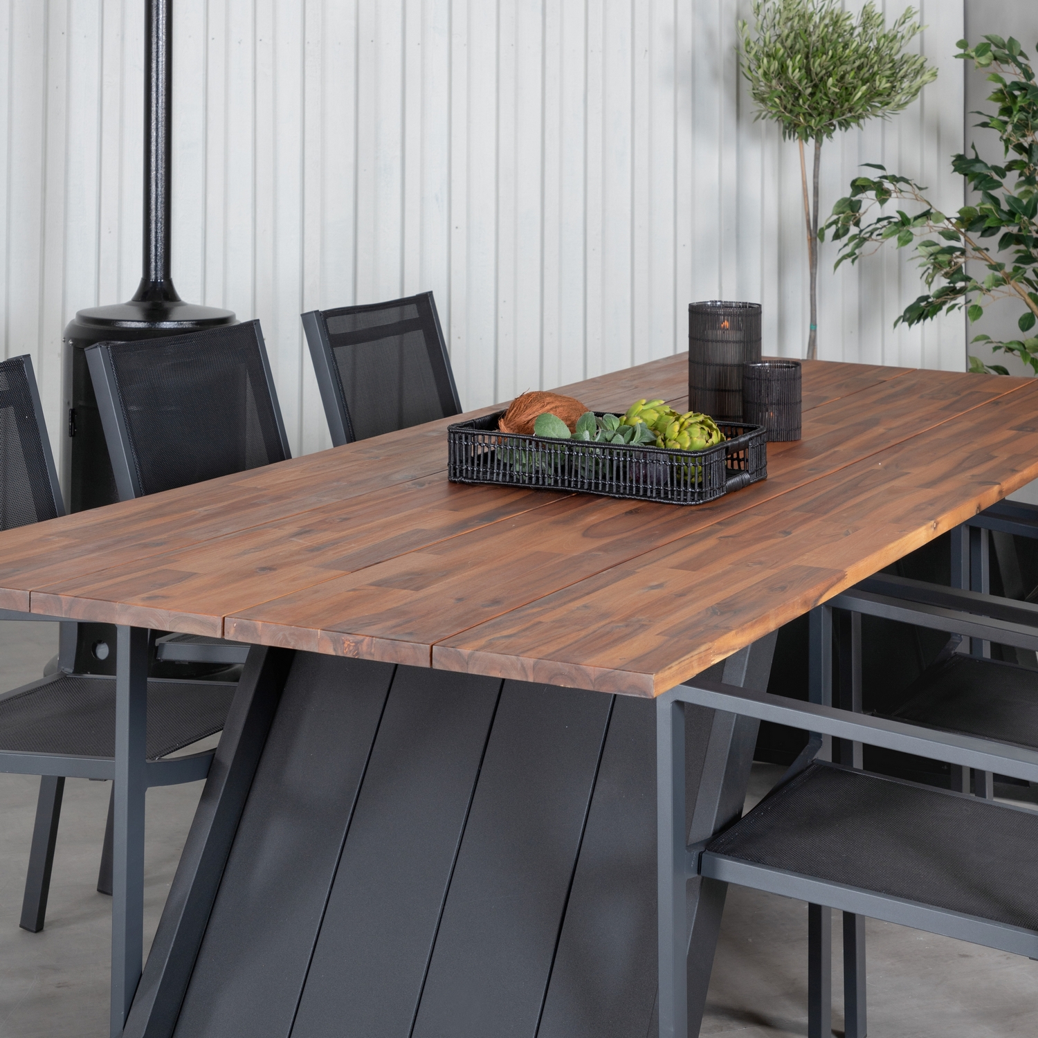 Matgrupp Venture Home Doni med 6 Curz Stapelbara Matstolar