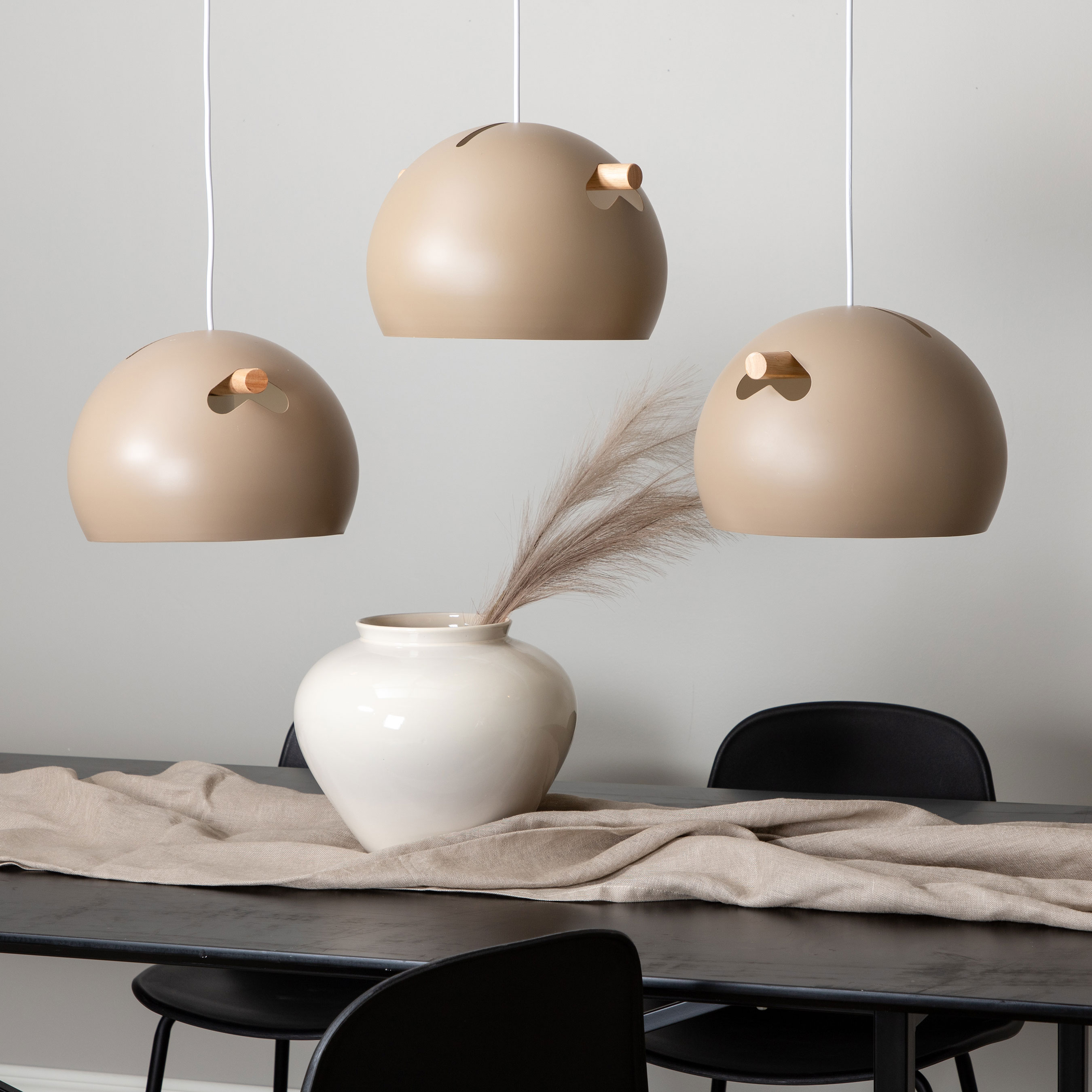 Taklampa Venture Home Todd Beige 3L