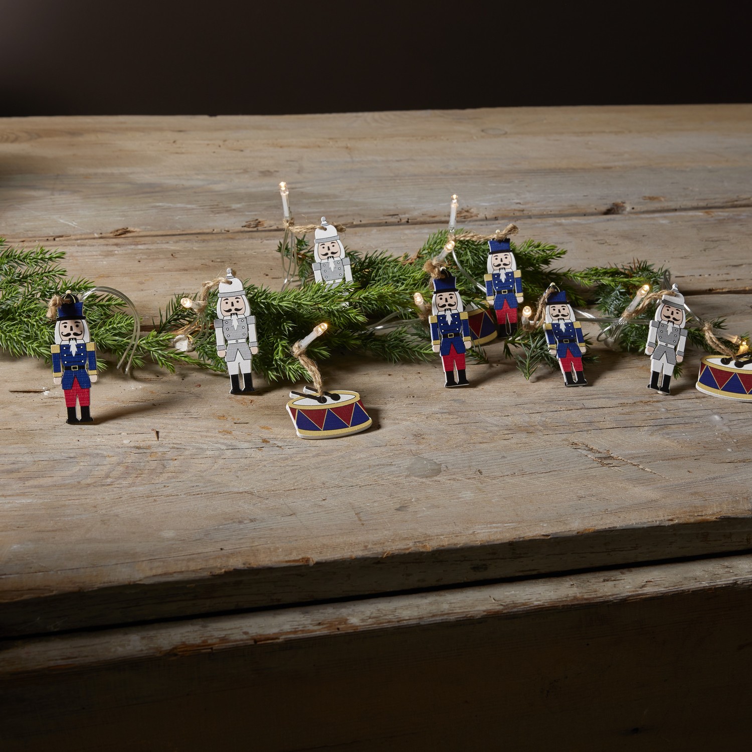 Ljusslinga Star Trading Nutcracker